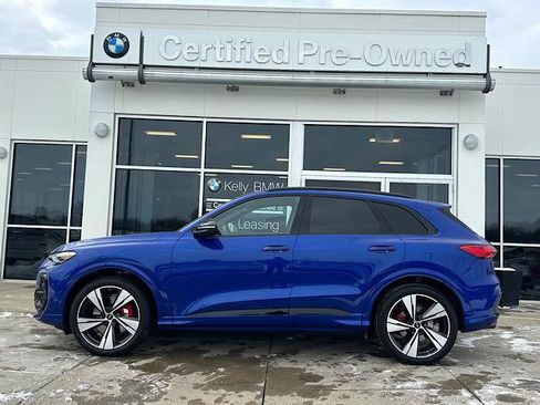 Used 2025 Audi SQ5 Prestige w/ Prestige Package image 5