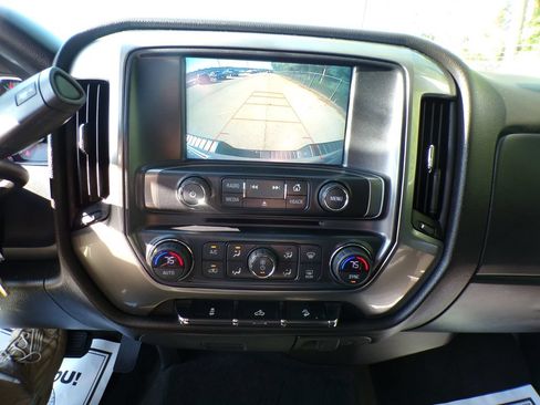 Used 2018 Chevrolet Silverado 1500 LT w/ All Star Edition AWD/4WD image 26