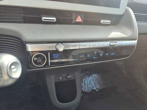 Used 2024 Hyundai Ioniq 5 SEL image 29
