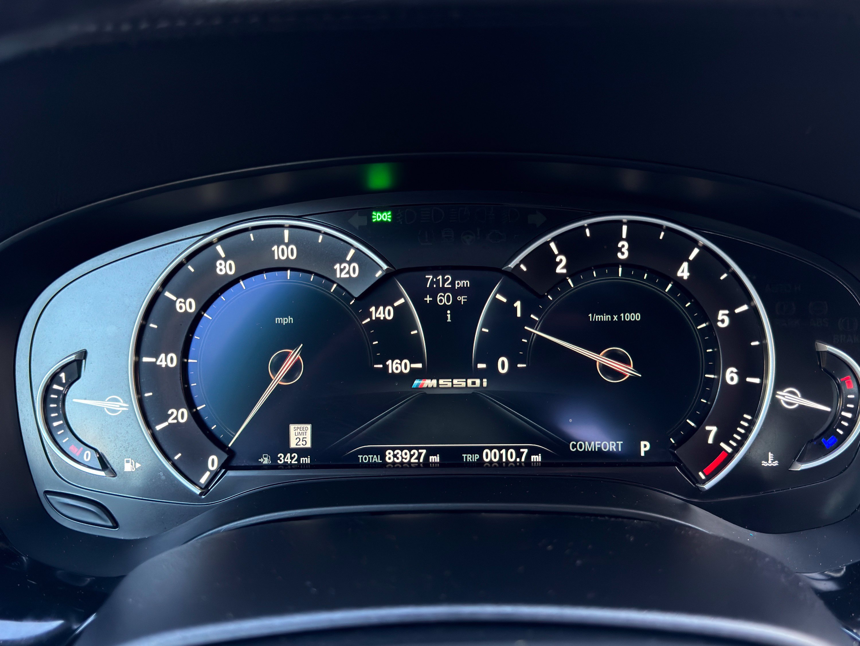 Used 2019 BMW M550i xDrive AWD/4WD image 36