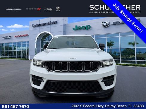New 2026 Jeep Grand Cherokee Laredo X RWD image 2