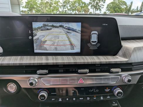 Certified 2025 Kia Telluride EX FWD image 23