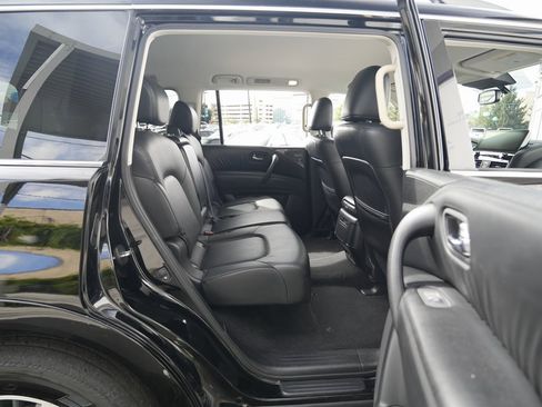 Used 2021 Nissan Armada SV w/ SV Appearance Package image 20