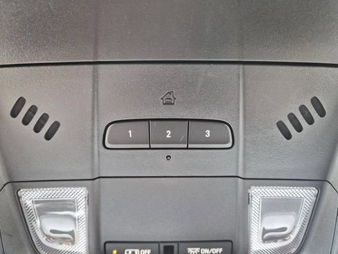 Used 2024 Chevrolet Blazer RS w/ LPO, Floor Liner Package FWD image 39