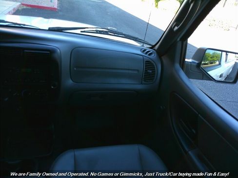 Used 2011 Ford Ranger XL image 27