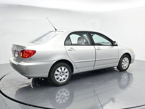 Used 2003 Toyota Corolla LE FWD image 8
