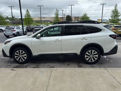Used 2020 Subaru Outback Premium w/ Popular Package #1 AWD/4WD image 6