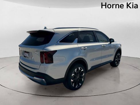 New 2026 Kia Sorento EX AWD/4WD image 4