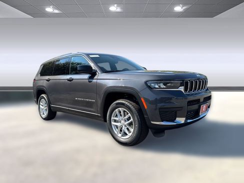 New 2025 Jeep Grand Cherokee L Laredo w/ Luxury Tech Group I image 6