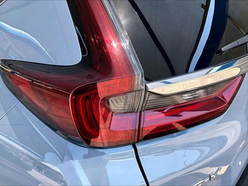 Used 2021 Honda CR-V Touring image 29