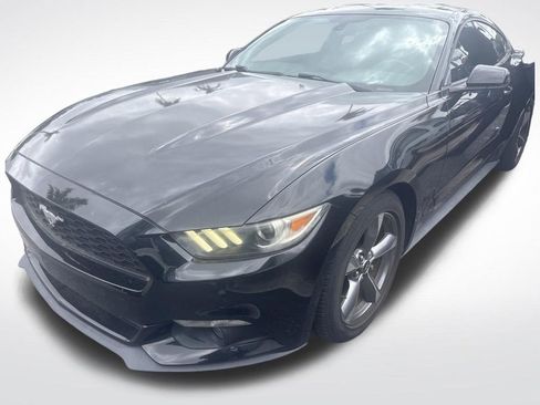 Used 2016 Ford Mustang Coupe w/ Equipment Group 051A image 2