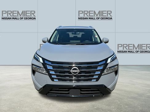 Used 2024 Nissan Rogue Platinum w/ Platinum Premium Package AWD/4WD image 2