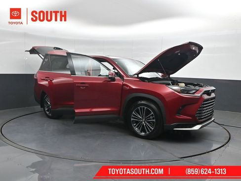 Used 2026 Toyota Grand Highlander AWD Hybrid image 63