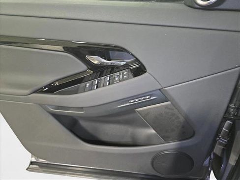 New 2026 Land Rover Range Rover Evoque S image 27