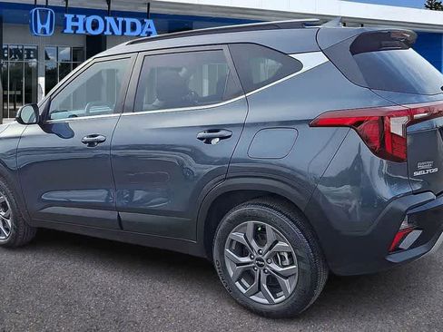 Used 2024 Kia Seltos S image 6