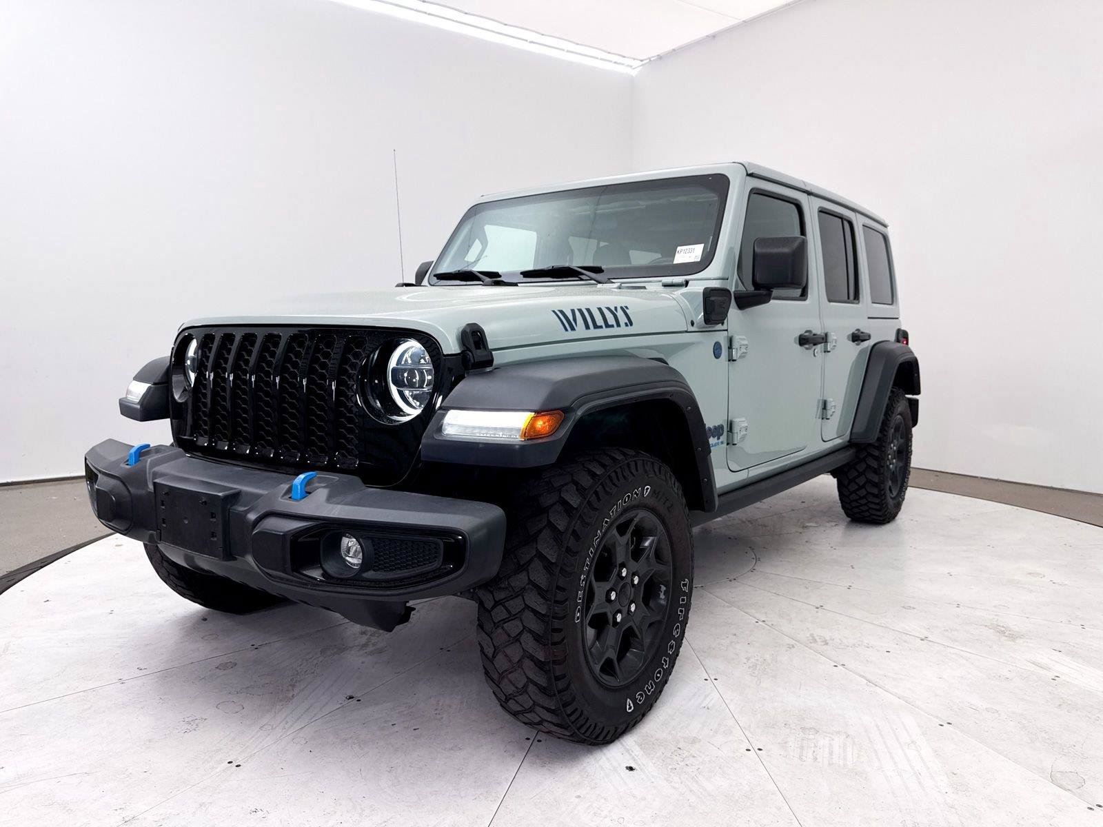 Used 2023 Jeep Wrangler Unlimited w/ Cold Weather Group AWD/4WD image 12