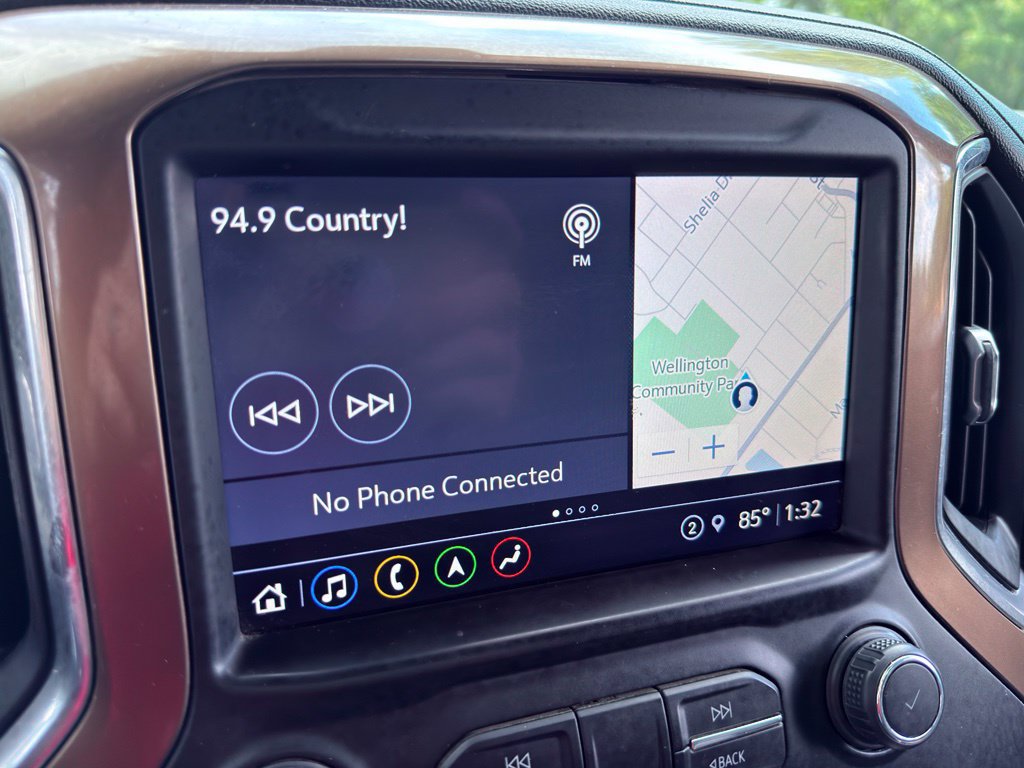 Used 2021 Chevrolet Silverado 1500 High Country w/ Technology Package AWD/4WD image 38