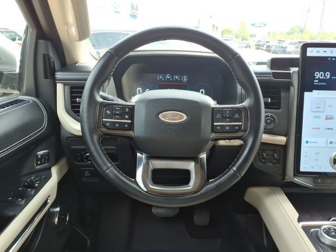 Certified 2024 Ford Expedition Max Platinum AWD/4WD image 16