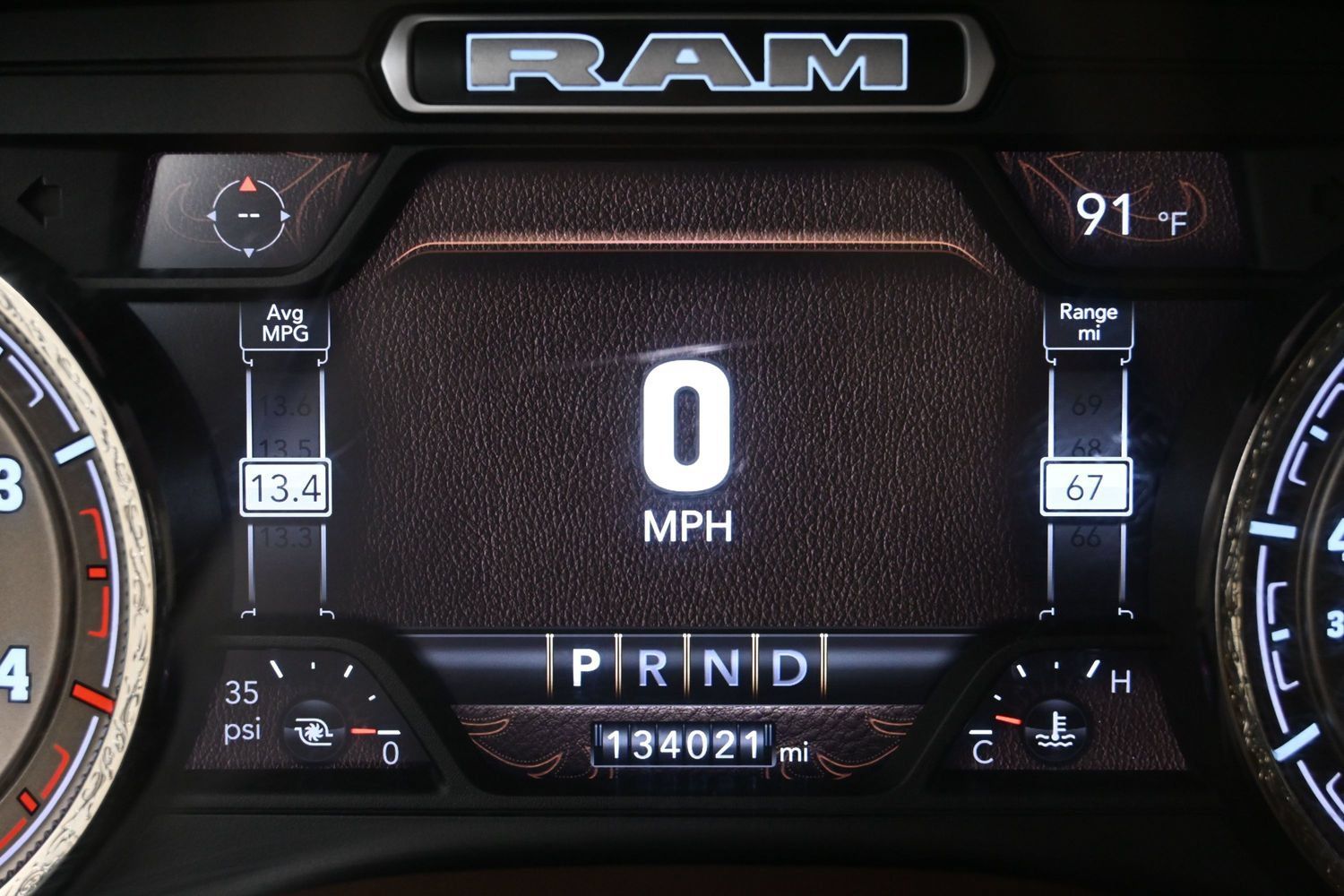 Used 2022 RAM 3500 Limited AWD/4WD image 16