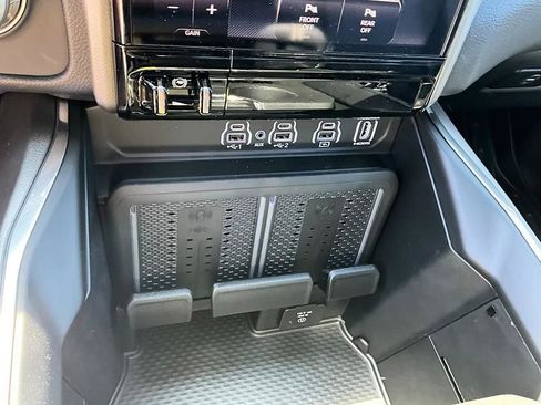 New 2026 RAM 1500 Laramie w/ Night Edition AWD/4WD image 23