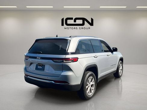 Used 2022 Jeep Grand Cherokee Limited AWD/4WD image 5