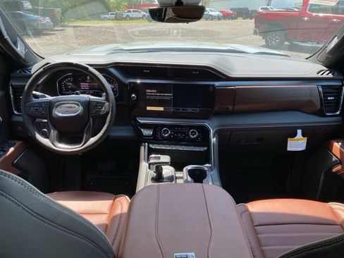 New 2025 GMC Sierra 1500 Denali Ultimate image 24