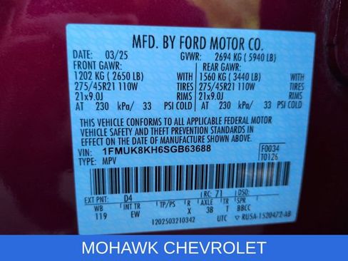 Used 2025 Ford Explorer ST-Line w/ ST-Line Street Pack AWD/4WD image 35
