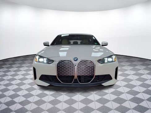 Used 2025 BMW i4 xDrive40i w/ Premium Package image 6