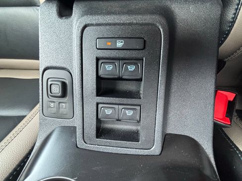 Used 2024 Ford Bronco Wildtrak AWD/4WD image 19