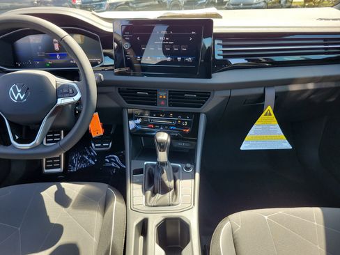 New 2026 Volkswagen Jetta Sport FWD image 5