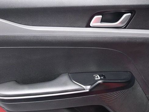 Used 2023 Kia K5 LXS image 10