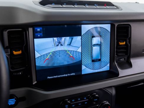 Used 2022 Ford Bronco Badlands w/ Sasquatch Package image 21