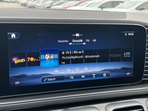 Used 2024 Mercedes-Benz GLE 350 GLE 350 w/ 3rd Row Seat Package image 32