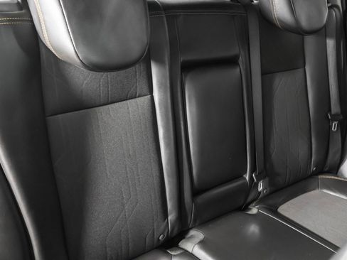 Used 2022 Chevrolet Trax LT w/ LT Convenience Package image 41