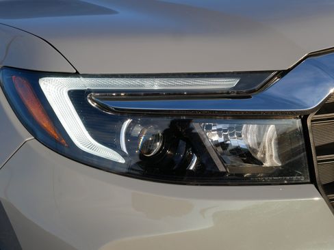 Certified 2023 Honda Passport EX-L image 16