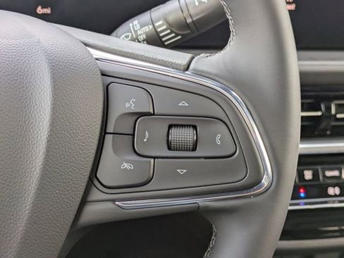New 2026 Buick Envista Sport Touring FWD image 29