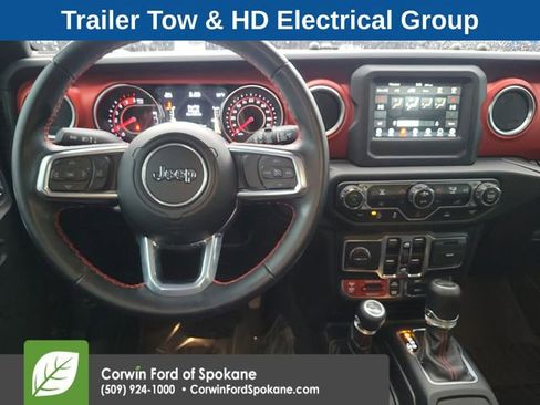 Used 2021 Jeep Wrangler Unlimited Rubicon AWD/4WD image 3