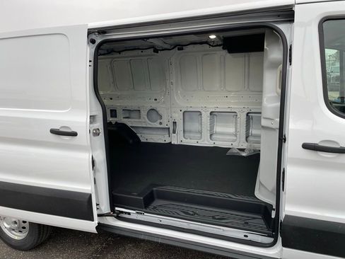 New 2026 Ford Transit 250 Low Roof AWD image 23