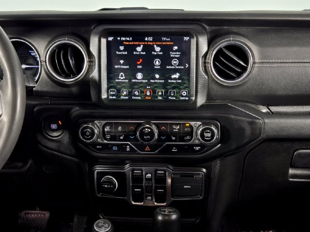 Used 2023 Jeep Wrangler Unlimited Sahara w/ Cold Weather Group AWD/4WD image 23