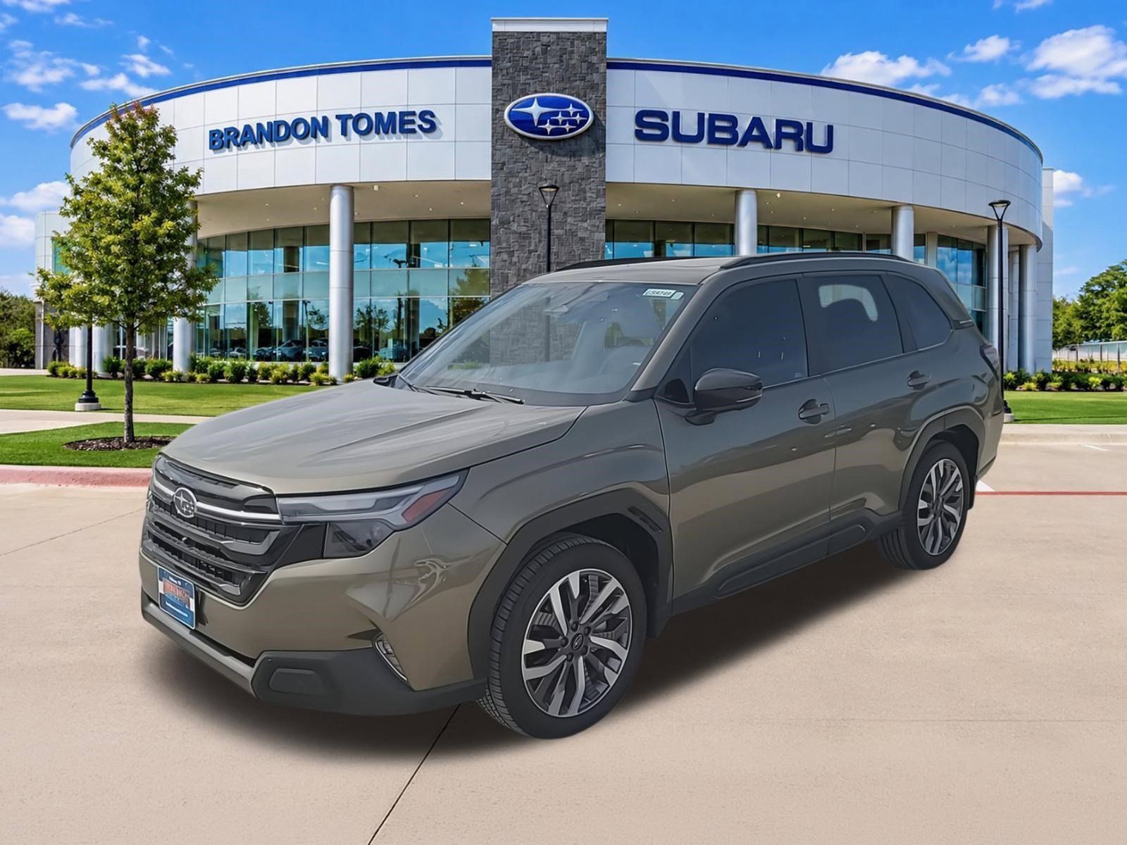 Used 2026 Subaru Forester Touring AWD/4WD image 4