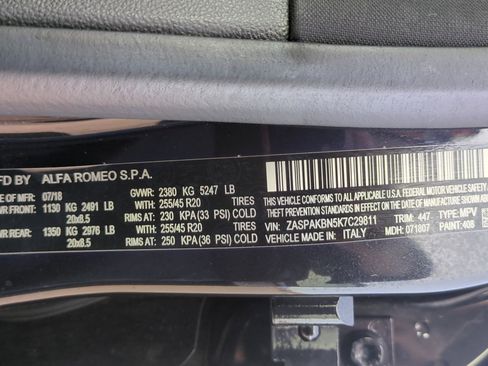 Used 2019 Alfa Romeo Stelvio Ti Sport w/ Quick Order Package 22S Sport image 33