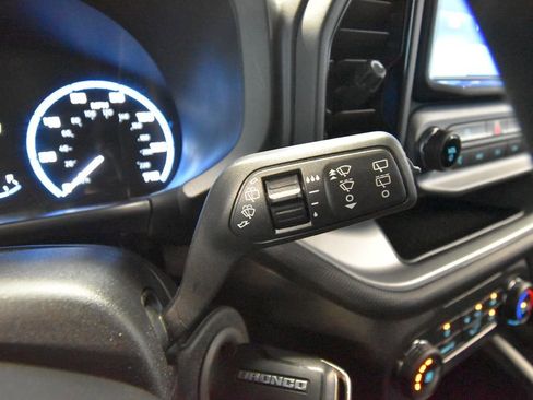 Used 2021 Ford Bronco Sport image 12