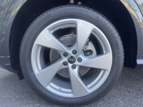 New 2025 Audi Q5 Premium Plus image 8