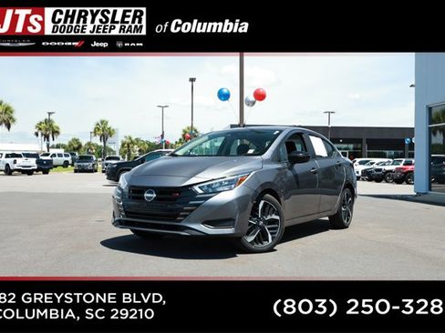 Used 2024 Nissan Versa SR FWD image 1