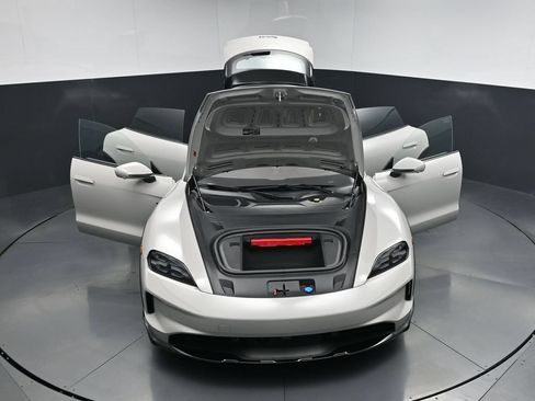 New 2026 Porsche Taycan 4S AWD/4WD image 32