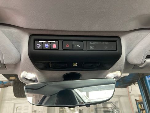 New 2025 Chevrolet Corvette E-Ray AWD/4WD image 63