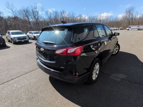 Used 2020 Chevrolet Equinox LS image 4