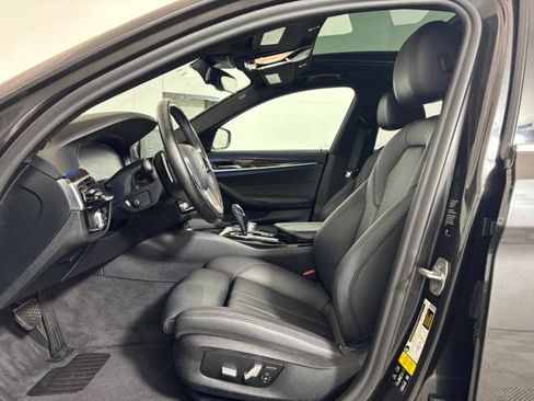 Used 2020 BMW 530i xDrive w/ Premium Package AWD/4WD image 11