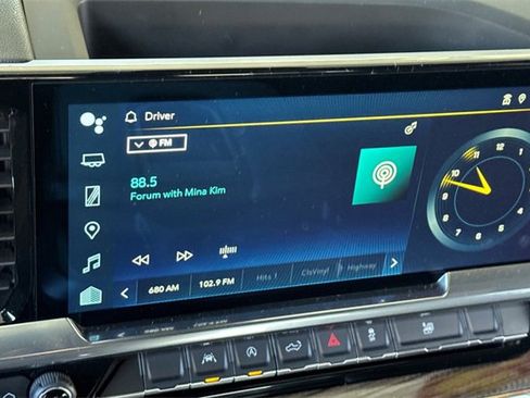 Used 2025 Chevrolet Silverado 1500 LT image 17