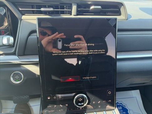 New 2026 GMC Terrain Denali w/ LPO, Black Badging Package image 22